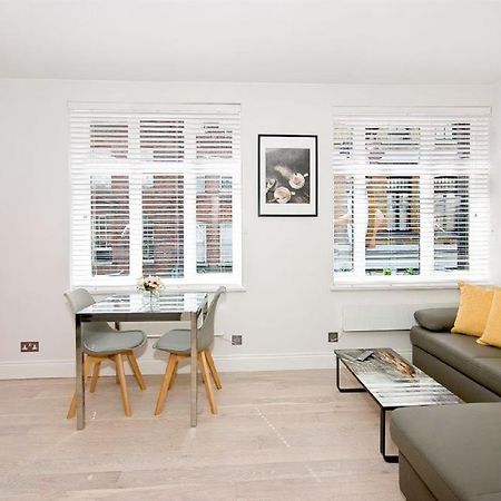F1 Greek Street By City Living Londra Esterno foto